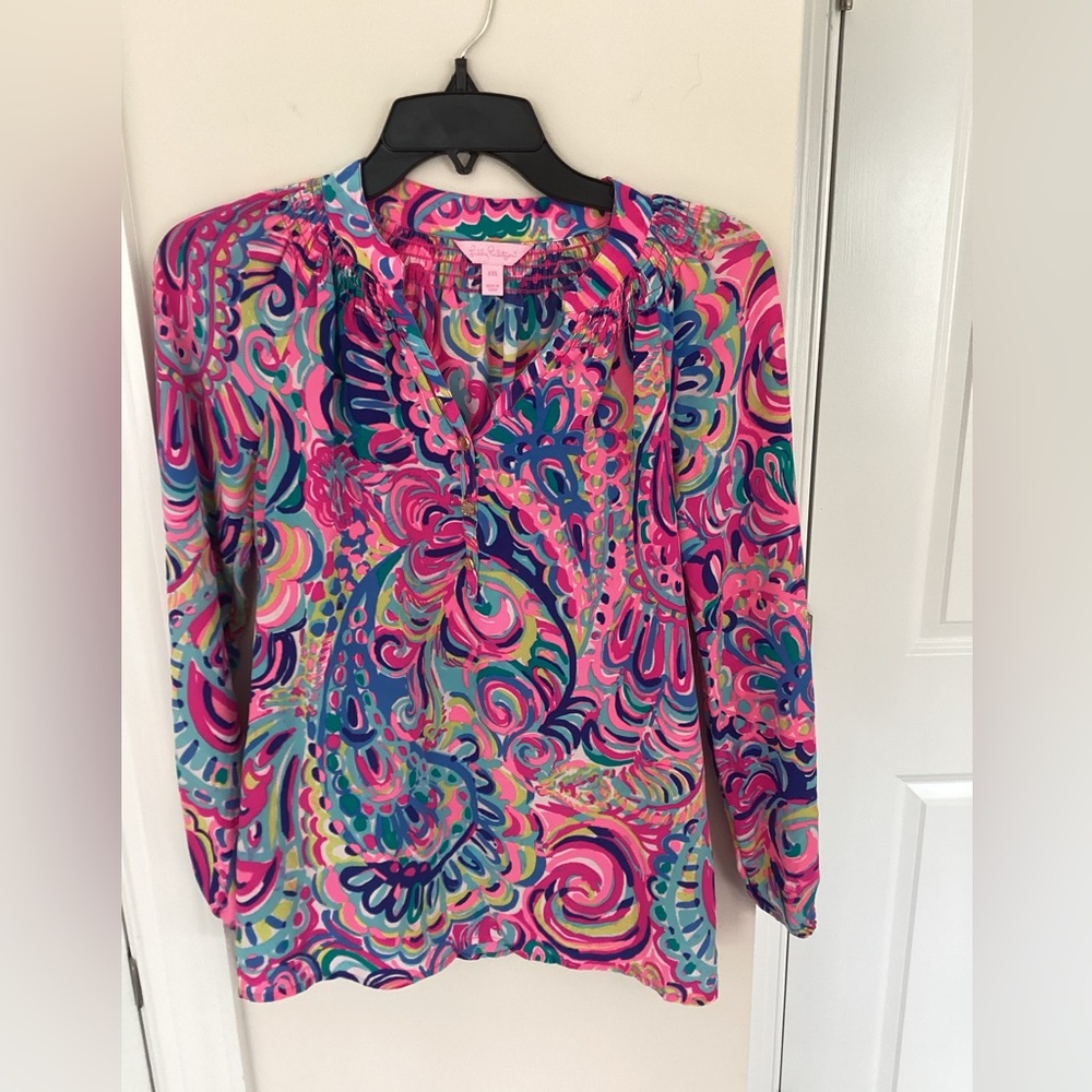 Lilly Pulitzer Elsa Silk Top in the "Psychedelic Sunshine" , XXS